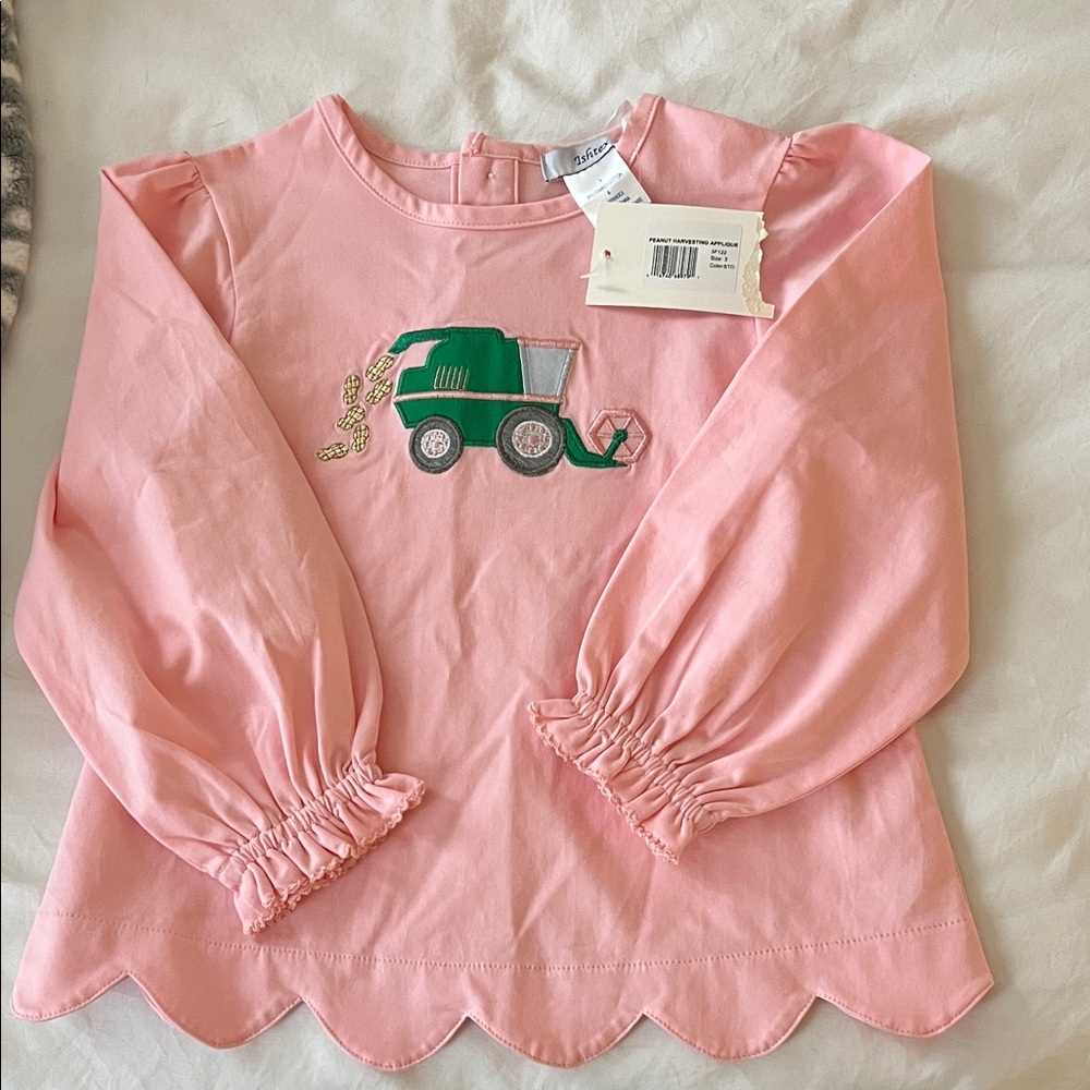 Ishtex tractor appliqué shirt